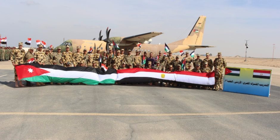 الجيشان المصري والأردني ينفذان التدريب المشترك "العقبة 3" (صور) 