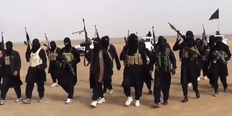 حبس شخصين لتواصلهما مع تنظيم داعش