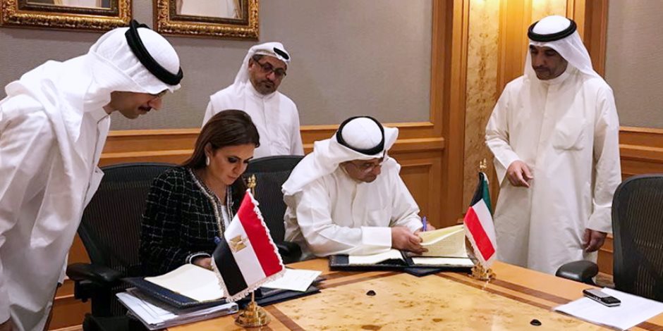 توقيع اتفاقيتين بقيمة مليار جنيه مع الصندوق الكويتي لدعم مشروعات شمال سيناء 