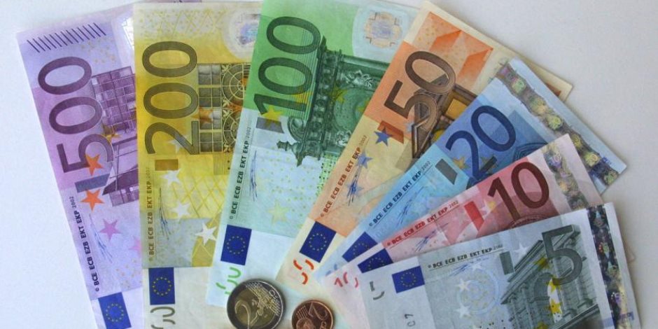 سعر اليورو اليوم الثلاثاء 12-6-2018.. العملة الأوروبية تتراجع في البنوك