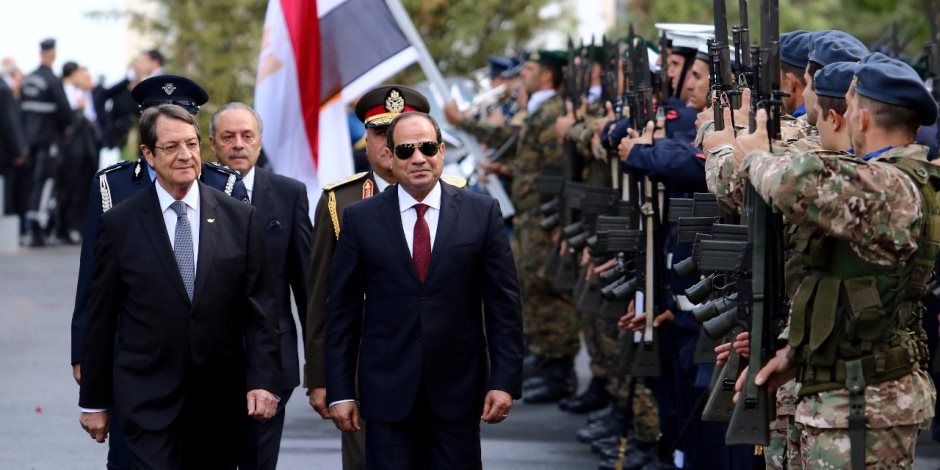 صور لأرفع وسام في قبرص يتقلده الرئيس السيسي