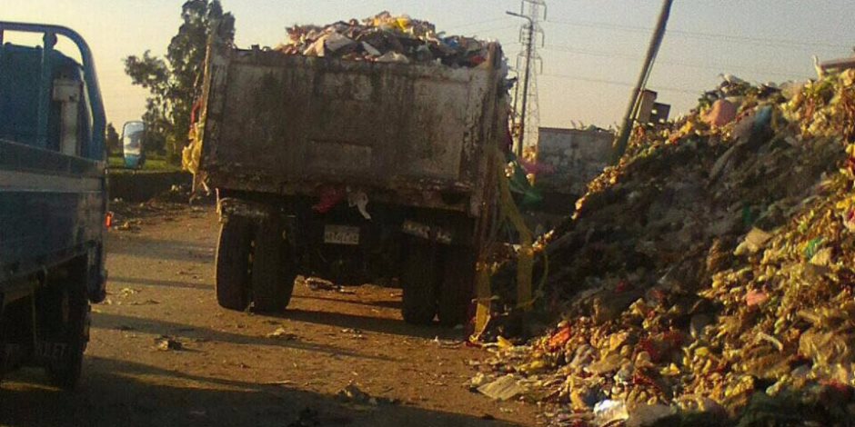 النائب محمد خليفة يتقدم بطلب إحاطة لانتشار القمامة في المحلة