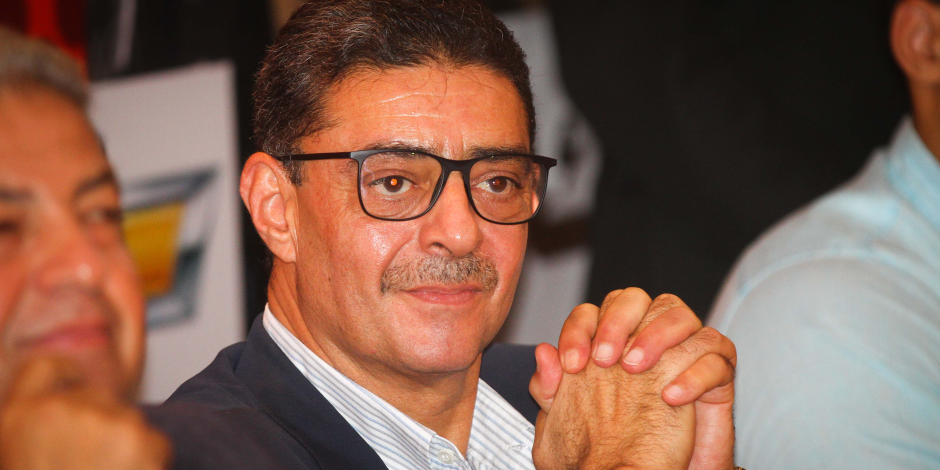 محمود طاهر يواسي عمرو أديب بعد خسارة الزمالك أمام المقاصة