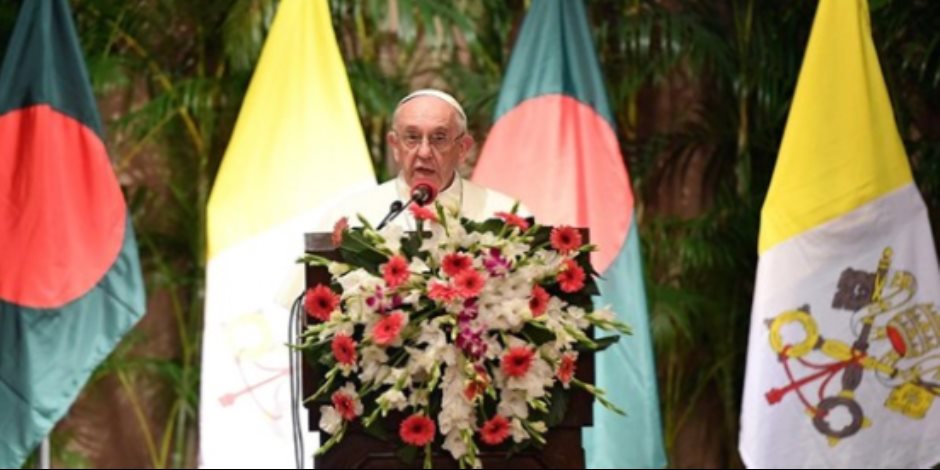 بابا الفاتيكان يبدأ زيارته إلى بنجلاديش