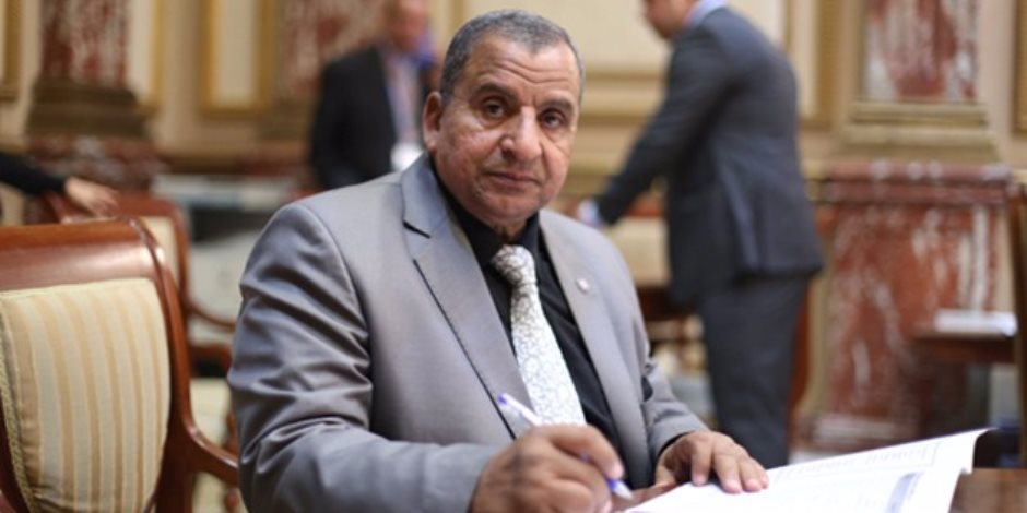  النائب عبد الحميد كمال يطالب بضرورة العمل على تطبيق نظام الضريبة التصاعدية 