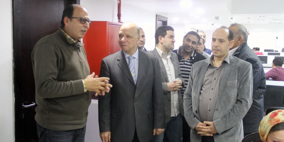 محافظ القاهرة وقيادات المحافظة في زيارة إلى "صوت الأمة" (صور)
