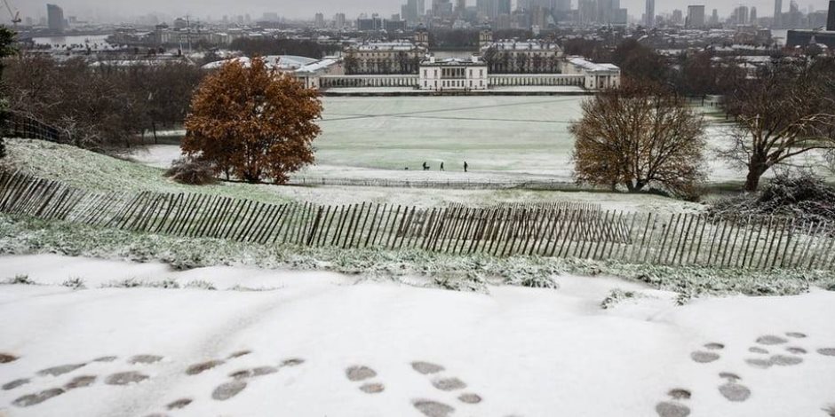 15 صورة ترصد موسم تساقط الثلوج في بريطانيا