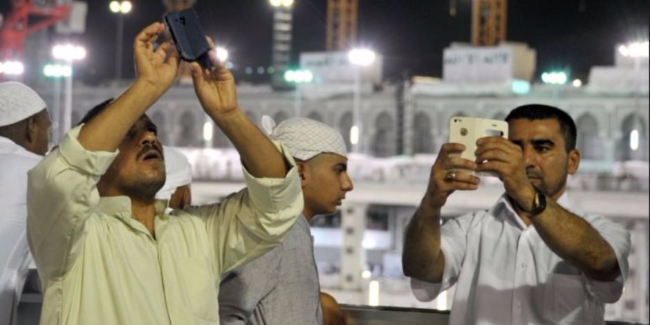 نهاية سيلفي الكعبة.. دوافع المملكة السعودية لمنع التصوير في الأماكن المقدسة (صور)