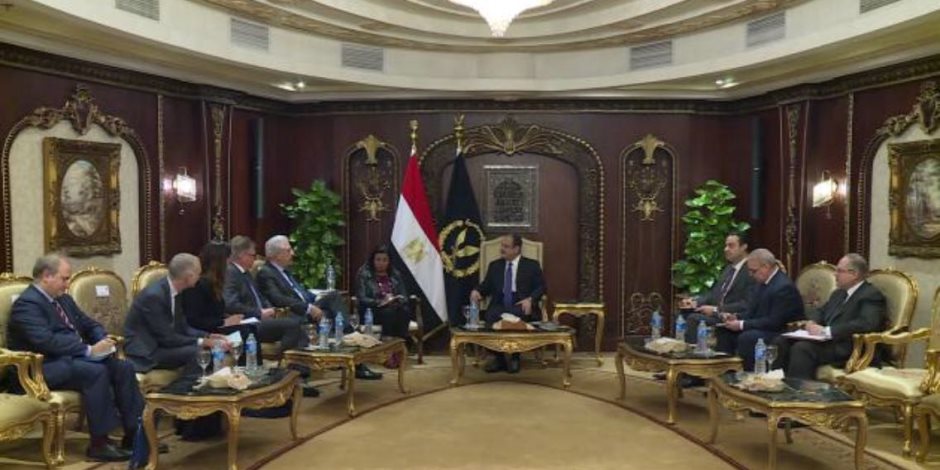 وزير الداخلية لمفوض الاتحاد الأوروبي: مصر ملتزمة بتقديم العون لللاجئين الوافدين