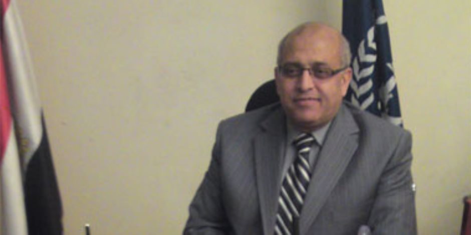 مدير أمن الإسكندرية الأسبق يبكى على الهواء: الشرطة ظلمت فى 25 يناير