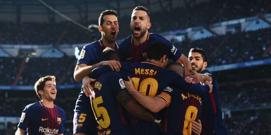 برشلونة يحكم قبضته على الليجا بعد إهانة ريال مدريد في الكلاسيكو (فيديو وصور)