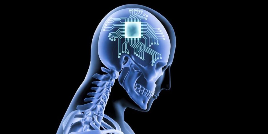 العالم يشهد ثورة علمية بعد 20 عاما ..رقائق الكترونيةداخل المخ لزيادة معدل الذكاء 