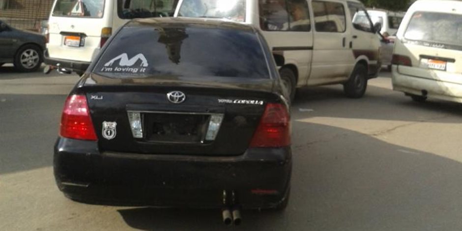 صورة جنسية على سيارة ملاكي تثير غضب المواطنين بالدقهلية