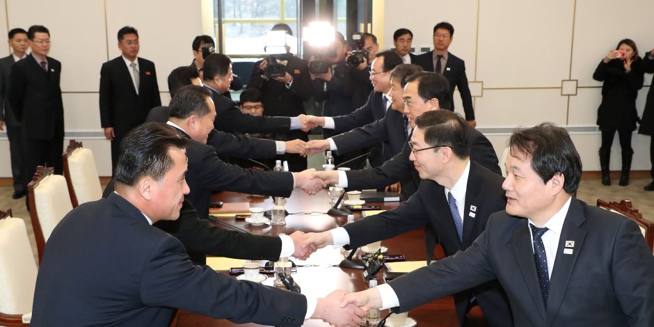 الكوريتان يبحثان مشاركة الشمالية دورة الألعاب الأولمبية الشتوية
