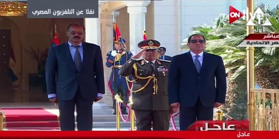 مراسم استقبال رسمية للرئيس الإريتري في قصر الاتحادية