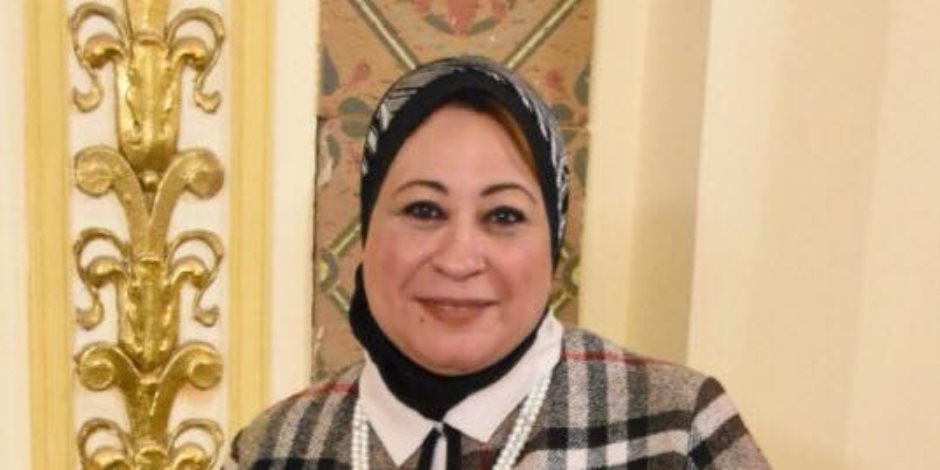قرارا جمهوريا بتعيين الدكتورة عبير سعد عميداً لكلية التمريض بجامعة القاهرة