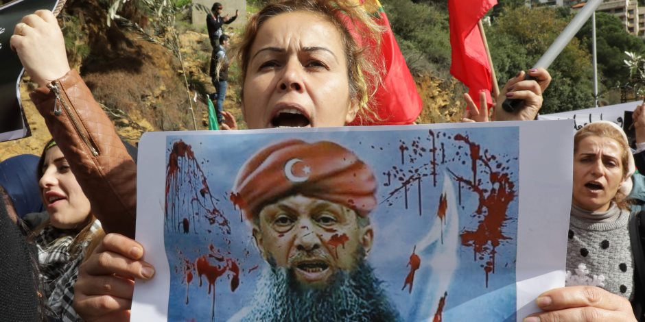 "أردوغان الإرهابي".. الأكراد يتظاهرون في لبنان ضد الطغيان التركي في عفرين السورية (صور)