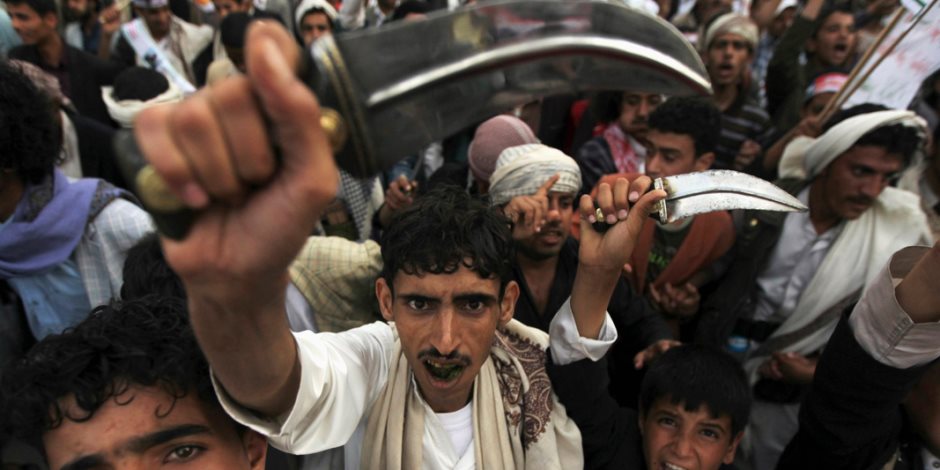 "ارتباك في صفوف الحوثيين".. وبدء معركة تحرير المدن اليمنية من المليشيات