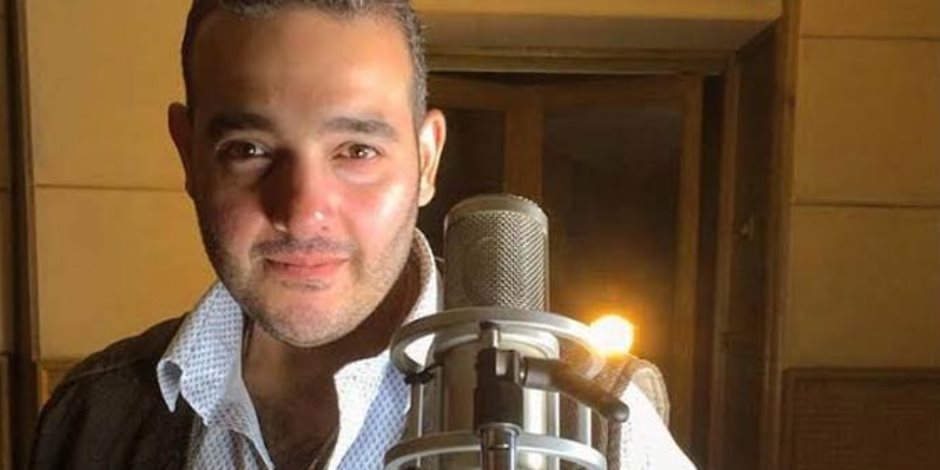 المطرب شريف إسماعيل: انتهيت من تسجيل أغنية "مراتي حامل"