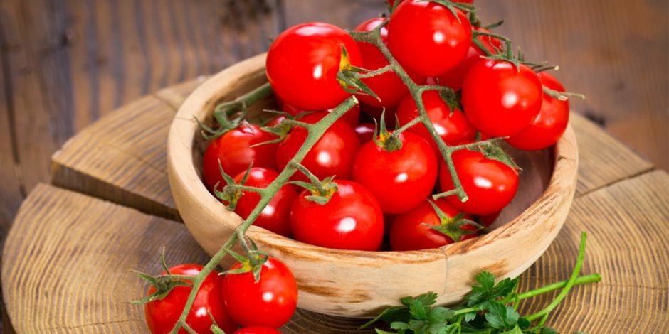 فتش عن بذور الطماطم المضروبة.. لماذا وضعت «الزراعة» اشتراطات جديدة لاستيراد التقاوي؟
