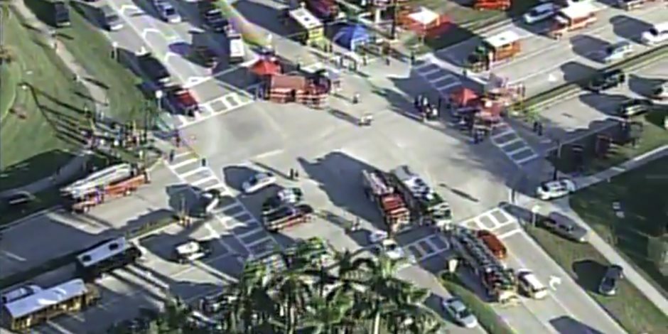 طالب مفصول وراء قتل 17 بالرصاص في مدرسة ثانوية بولاية فلوريدا الأمريكية