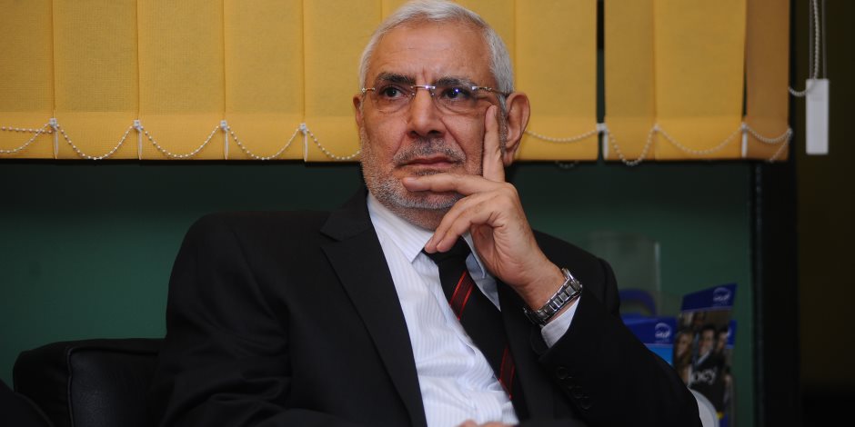 تجديد حبس عبد المنعم أبو الفتوح 15 يوما احتياطيا بتهمة «التحريض ضد الدولة»