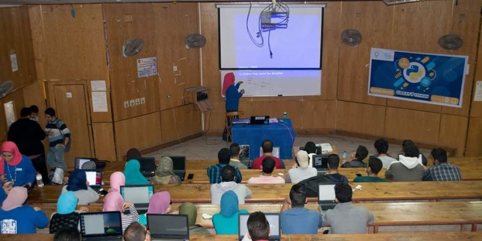"IEEE" تشارك مع مؤسسات طلابية وشبابية في "مصر بتتكلم علم" لتعلم برمجة "بايثون"