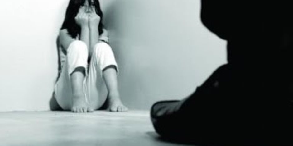  "مش دودي خالص".. "الداده" تتحرش جنسيا بطفله في الحضانة
