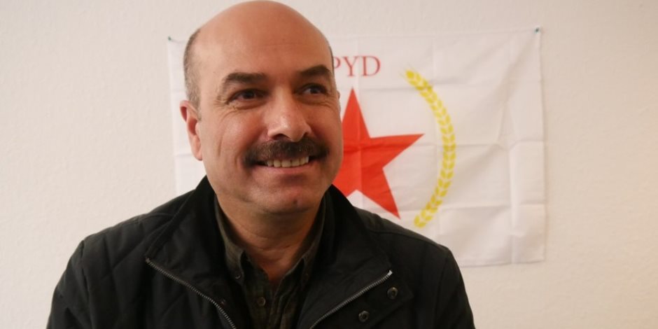 قيادي كردي: روسيا متورطة مع تركيا في قتل شعب عفرين