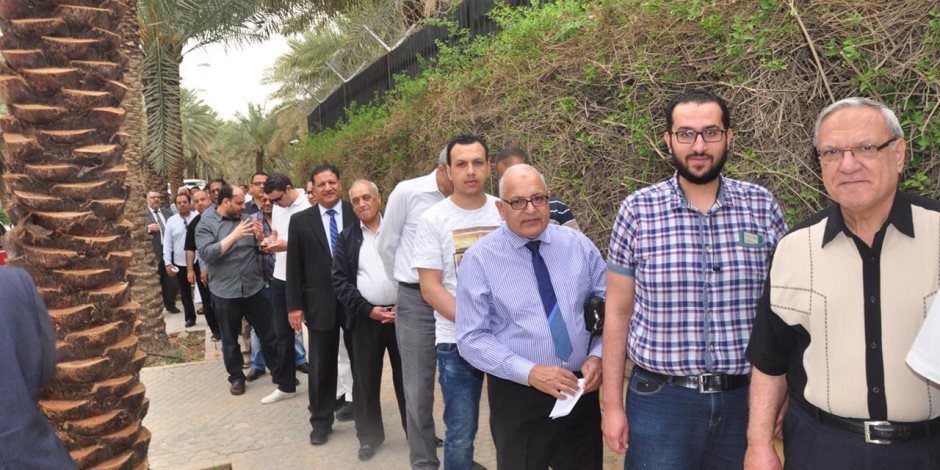 مصر تنتخب الرئيس.. المصريون بالسعودية يحتشدون بطوابير طويلة للتصويت في الانتخابات