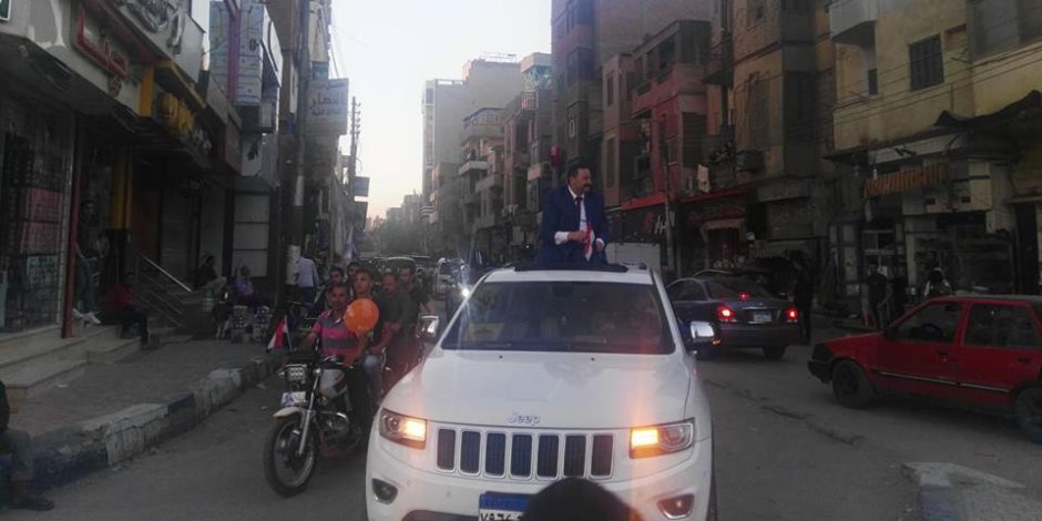 مسيرة حاشدة بالسيارات تجوب شوارع بنى سويف لتأييد الرئيس السيسى (فيديو وصور) 