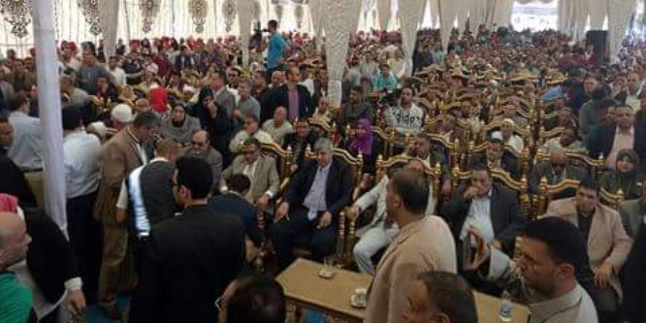 حملة "كلنا معاك من أجل مصر" تنظم مؤتمرا جماهيرا لدعم الرئيس السيسى بوادى النطرون (صور)