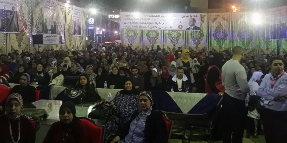  تكريم الأمهات المثاليات في احتفالية "حملة مواطن"بالإسكندرية      ( صور )