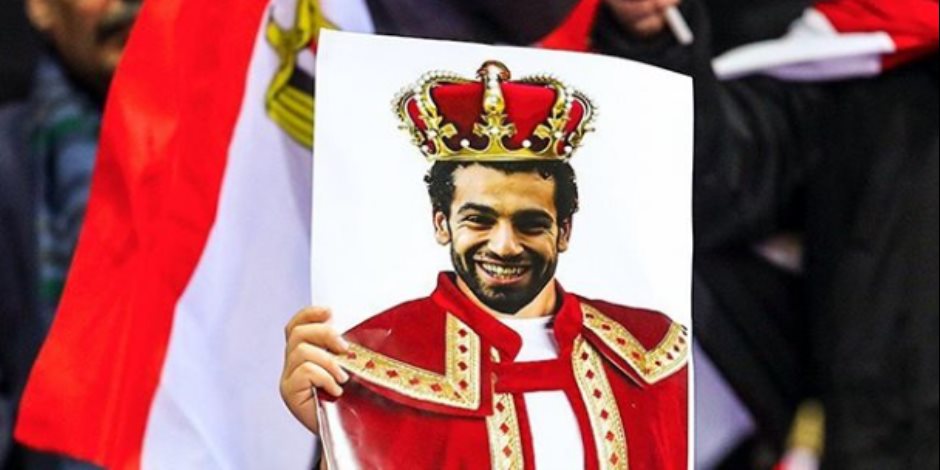 محمد صلاح يرتدي التاج الملكى فى سويسرا (صور)