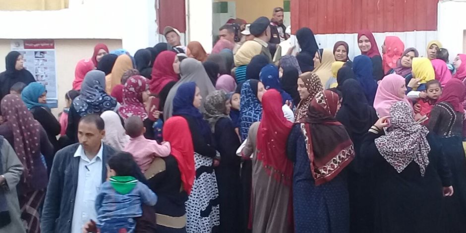 تزايد أعداد الناخبين بمركز أولاد صقر في الشرقية