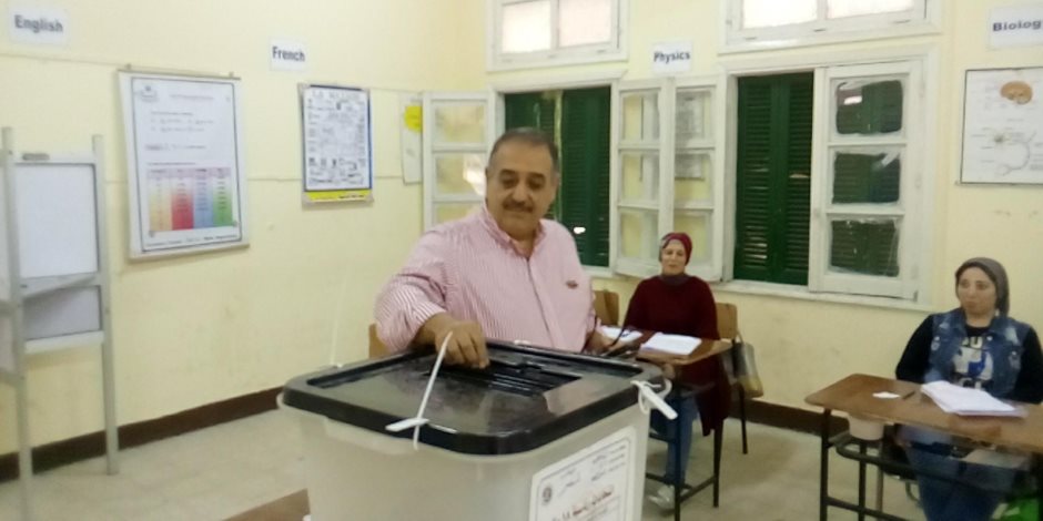 زين السادات يدلي بصوته في الانتخابات الرئاسية 
