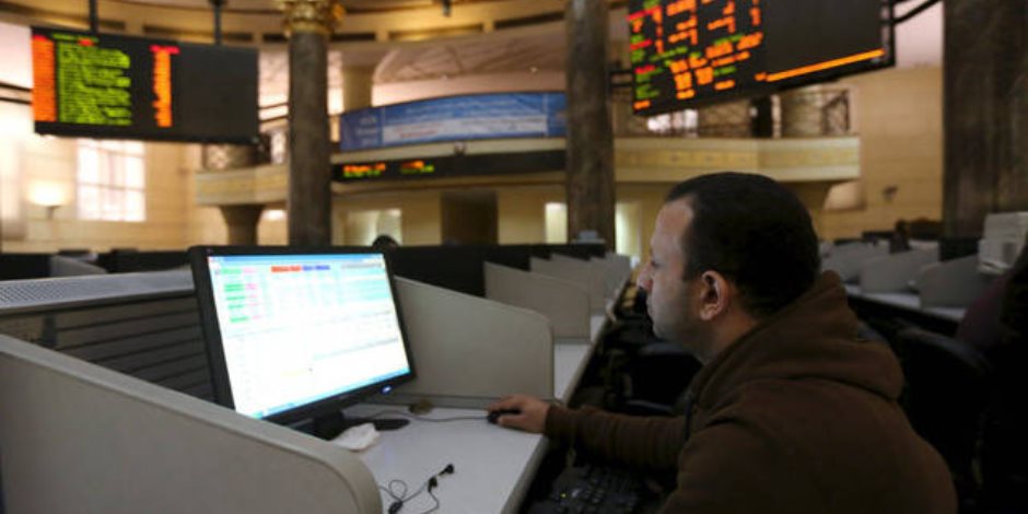 مبيعات المصريين والعرب تدفع البورصة للخسارة في ختام التداولات
