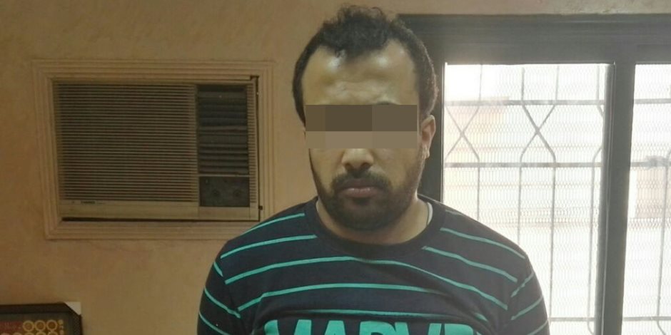 بدء التحقيق مع المتهم الرئيسى فى قضية عجوز نبروة ضحية العمرة المزورة بدء التحقيق مع المتهم الرئيسى فى قضية عجوز نبروة ضحية العمرة المزورة