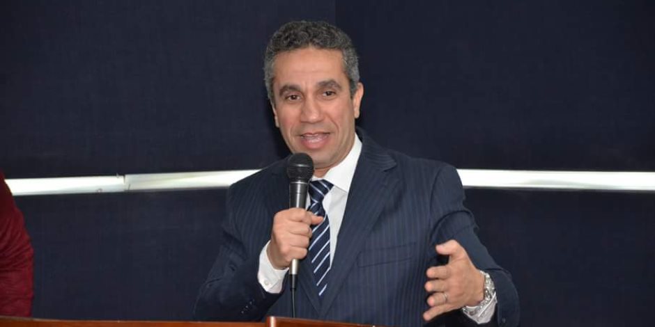 المتحدث العسكري السابق يشارك في ندوة «تحديات المستقبل» بجامعة مصر (صور)