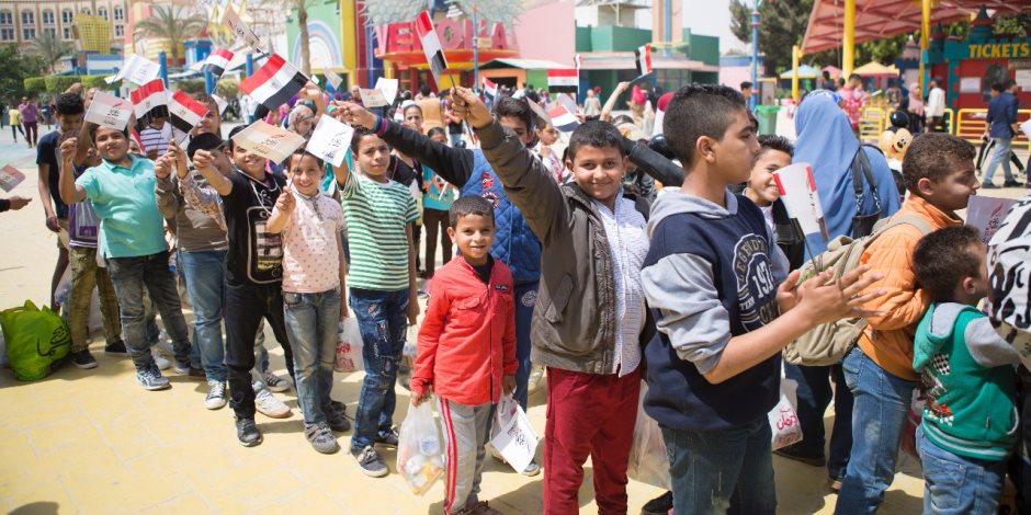«تحيا مصر» يشارك أكثر من 10 آلاف طفل الاحتفال بيوم اليتيم (صور)