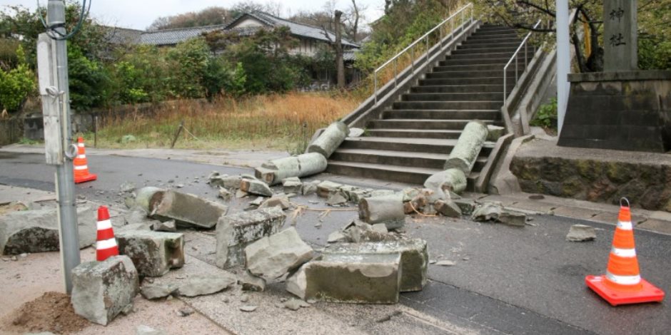 سلسلة زلازل تهز غرب اليابان وتحذيرات من توابعها خلال أيام