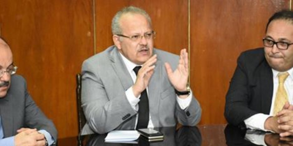 رئيس جامعة القاهرة: إجراءات حاسمة لضبط سير العمل بالقصر العيني