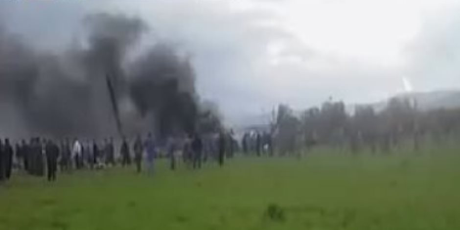 كل ما تريد معرفته عن سقوط الطائرة العسكرية الجزائرية (فيديو)