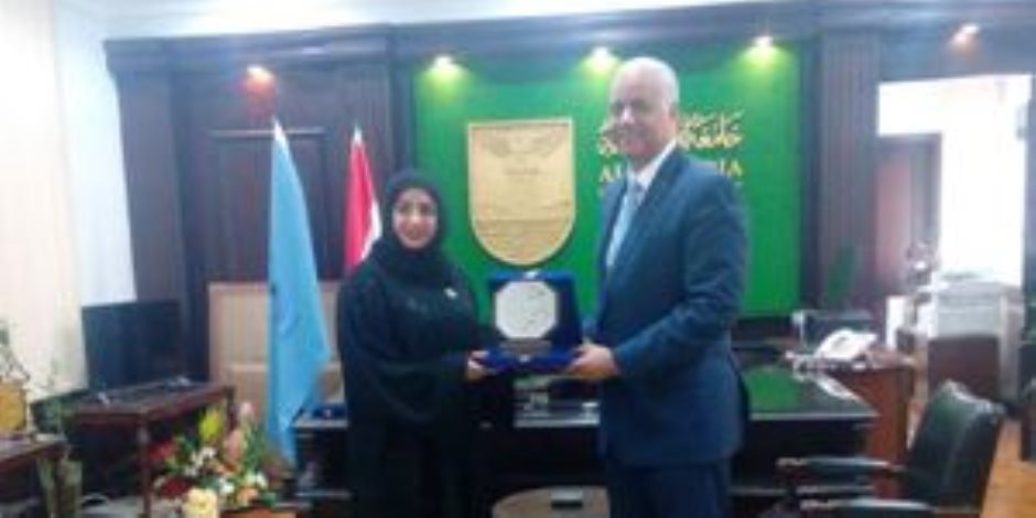 جامعة الإسكندرية تستقبل المستشار الثقافي لسفارة مملكة البحرين لبحث سبل التعاون