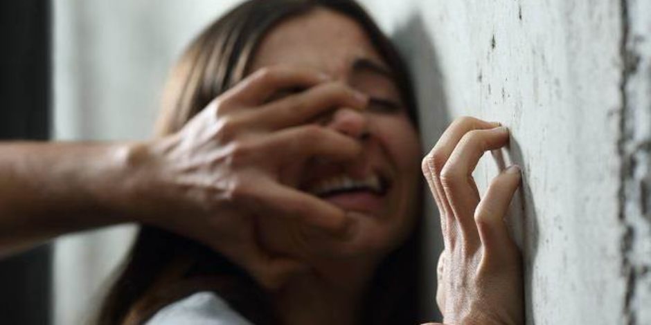 ابتعدي عن الطرق المظلمة.. 10 وصايا أمنية لتنجب التحرش في يوم مكافحة العنف ضد المرأة