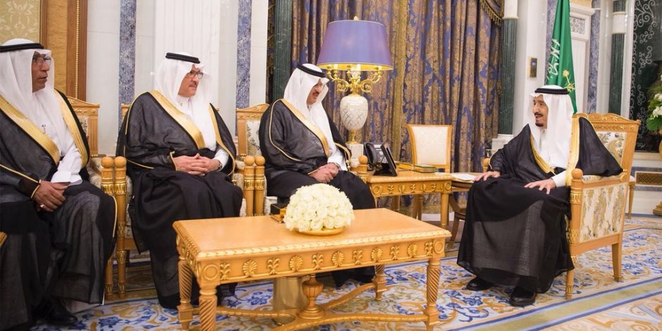 السفير السعودي الجديد في مصر يؤدي اليمين أمام الملك سلمان (صور)
