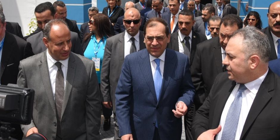 حصاد الإسكندرية اليوم الثلاثاء: "سلطان" ووزير البترول يطلقان فعاليات المؤتمر الدولي التاسع لصناعة البترول والغاز