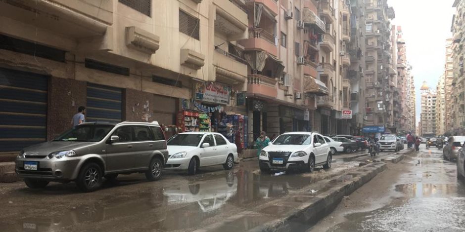 أمطار غزيرة تضرب مدينة المنصورة بالدقهلية (لفيديو وصور)   