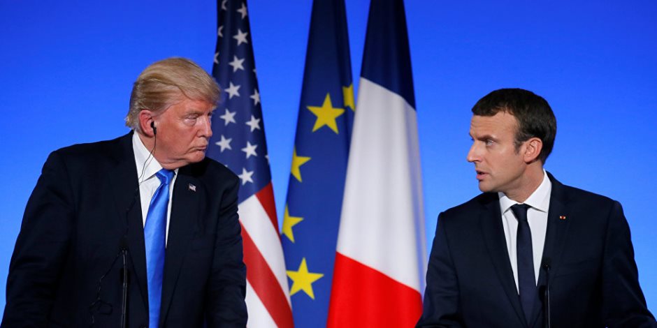 كيف أحرج ترامب الرئيس الفرنسي في عقر داره؟ (فيديو)