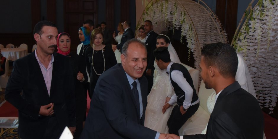 حفل زفاف جماعي لـ 16 عروسة فى محافظة الاسكندرية